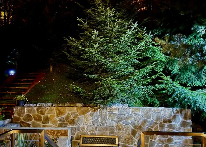 Nad Potokiem 穆希纳